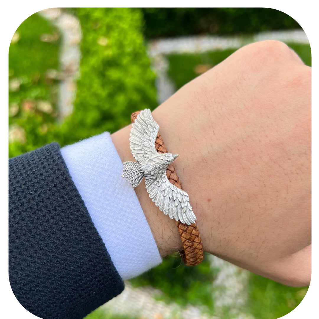 Gri Kartal Figürlü Taba Deri Bileklik