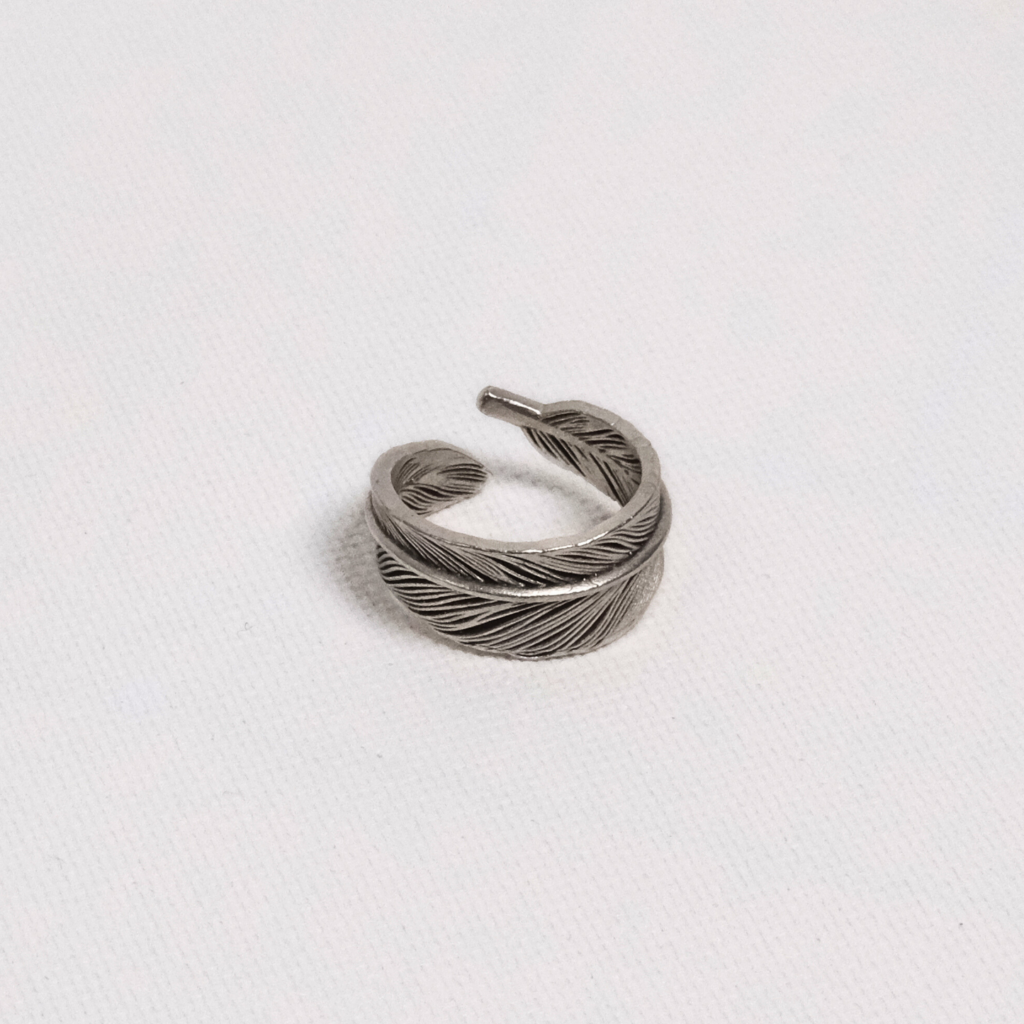 Yaprak Figürlü Kararma Ve Solmaya Dayanıklı Ayarlanabilir Erkek Yüzük