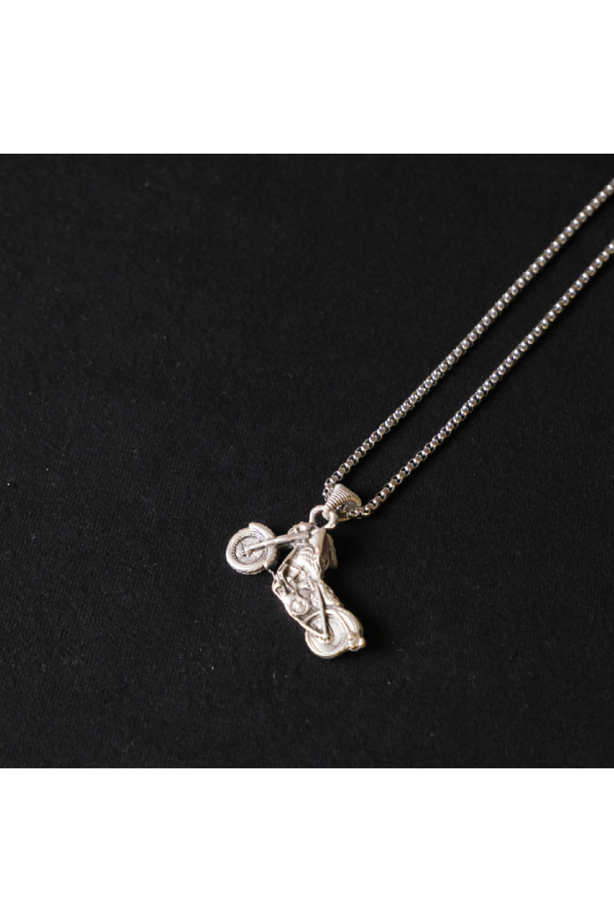 Paslanmaz Çelik Erkek Kolye TNRK0002