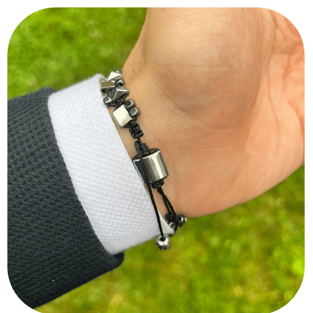 Doğal Hematit Çapraz Desen Ayarlanabilir Erkek Bileklik