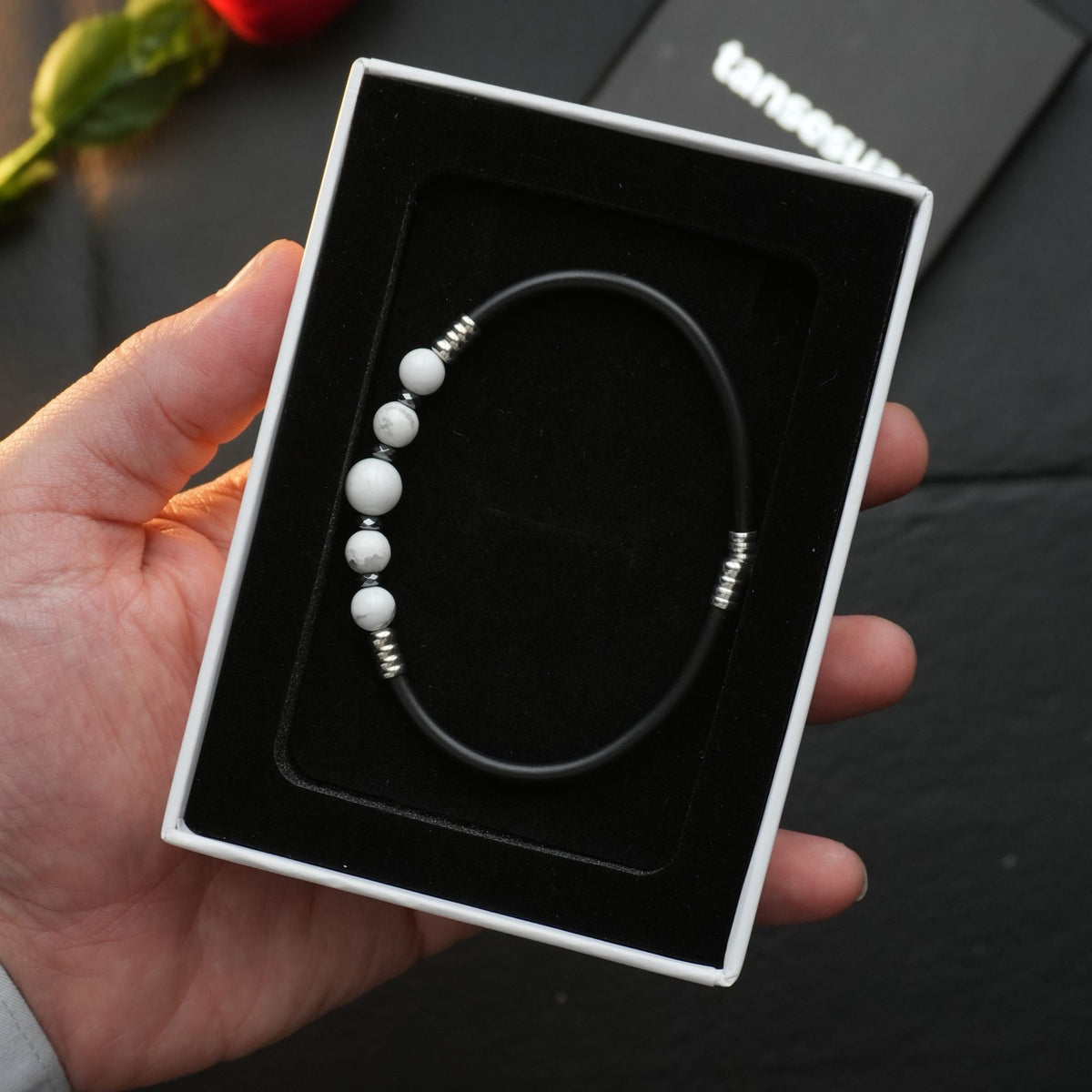 Minimalist Havlit Taşı Ayarlanabilir Bileklik