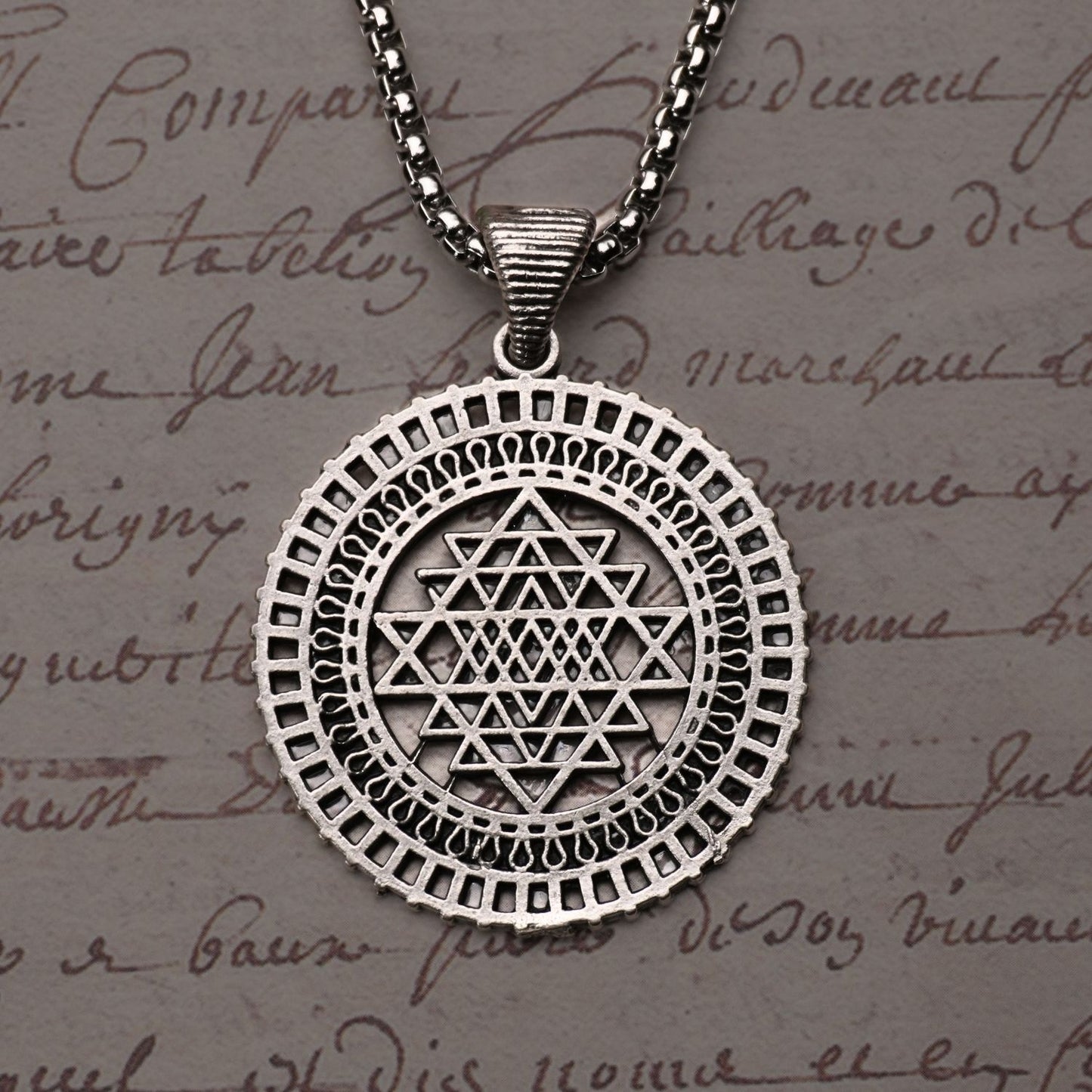 Geometrik Kadim Mandala Paslanmaz Çelik Erkek Madalyon Kolye