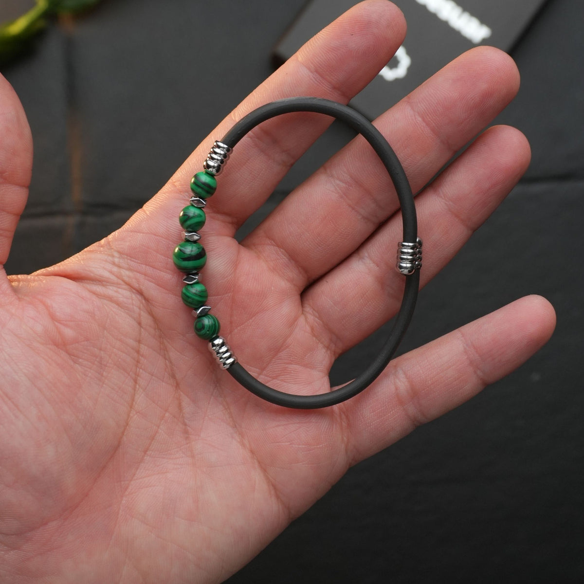 Minimalist Malakit Taşlı Ayarlanabilir Bileklik
