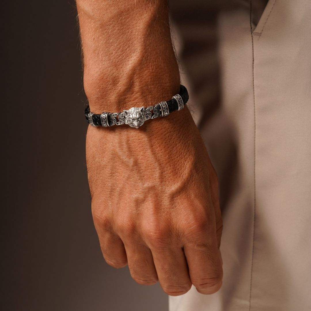 Kurt Başlı Zirkon Taşlı Erkek Bileklik