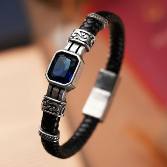 Mavi Kristal Cam Detaylı Siyah Hakiki Deri Erkek Bileklik